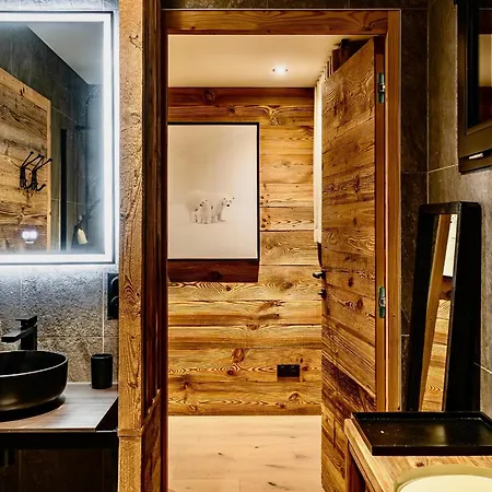 Splendide 6 Pieces, Jacuzzi Et Sauna, Proche Pistes A Montalbert - Fr-1-755-24 * Ла-Плань